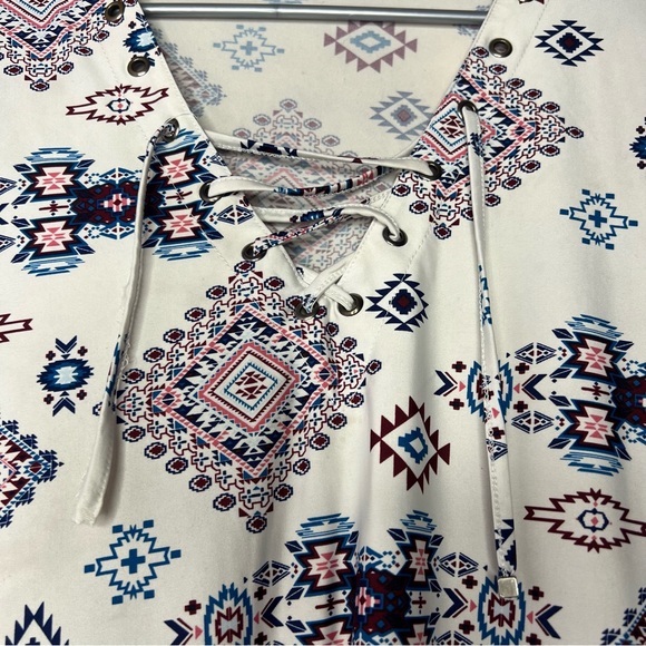 Verve Ami blouse tribal Aztec corset lace up detail front white blue red - Picture 4 of 9